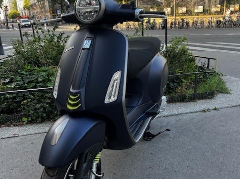 VESPA PRIMAVERA 125 TECH