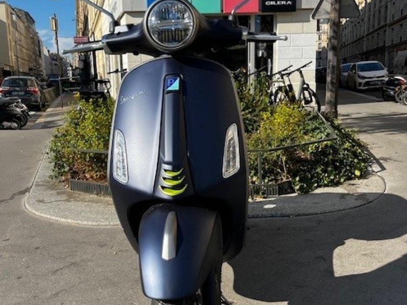 VESPA PRIMAVERA 125 TECH