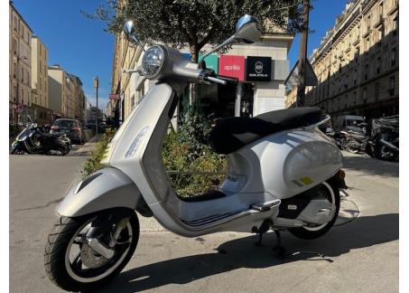 VESPA PRIMAVERA 125 TECH